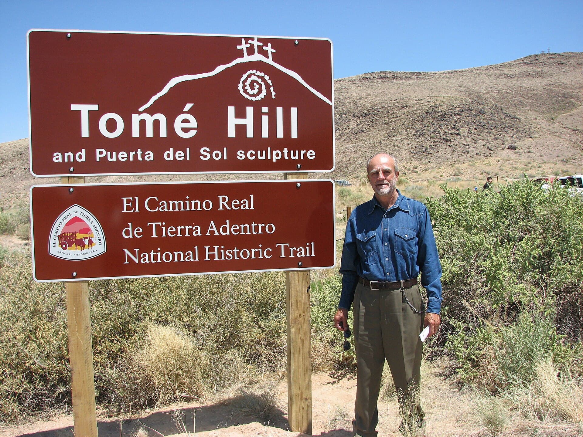 Tomé Hill — Wikimedia Commons