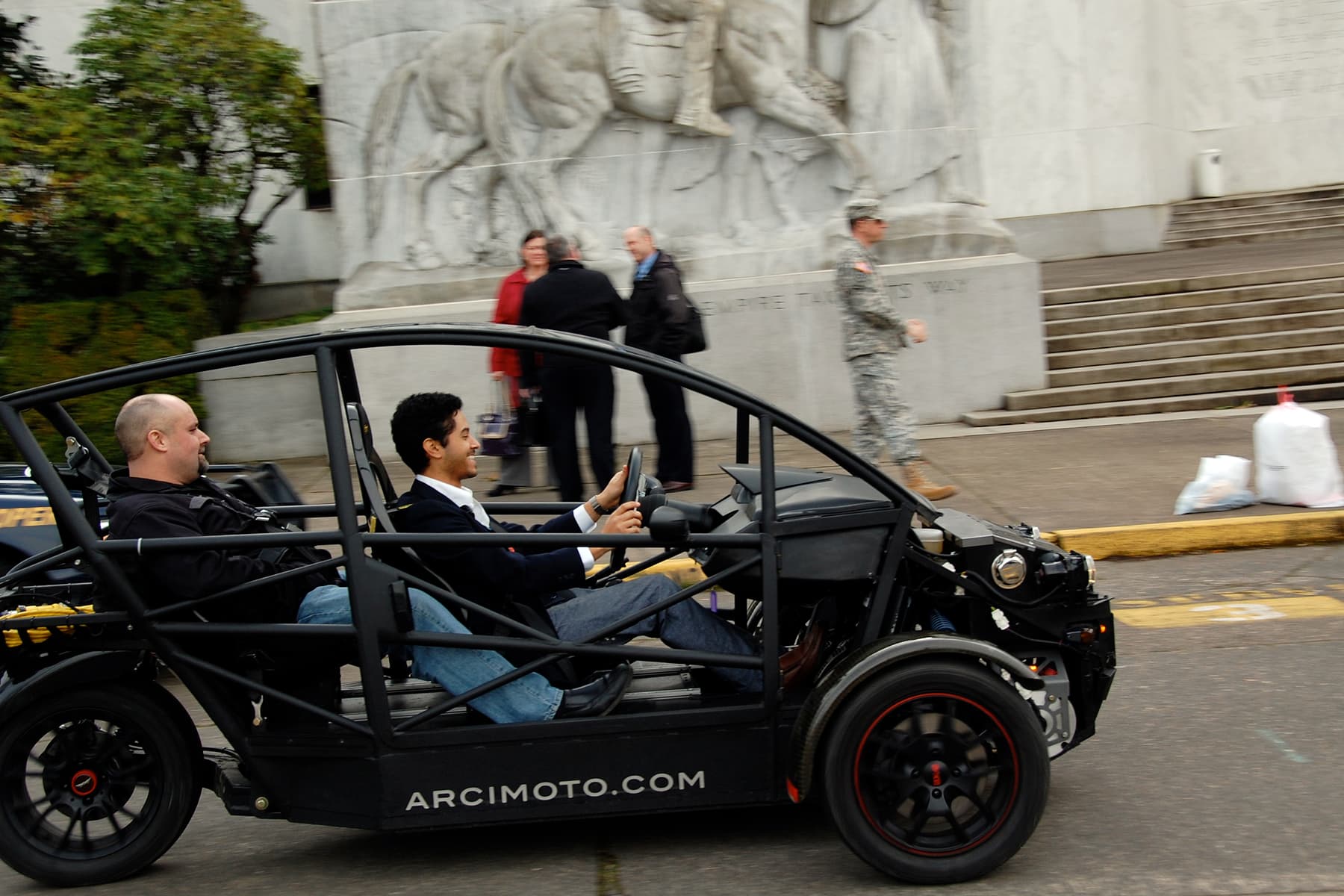 Arcimoto — Wikimedia Commons