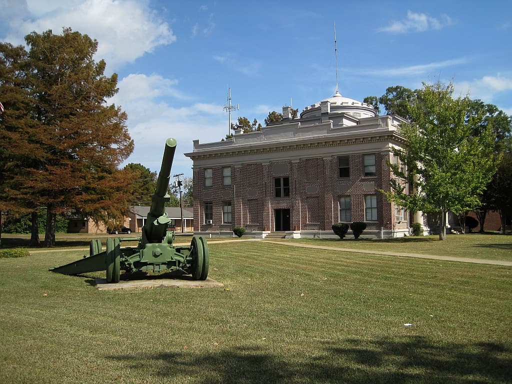 Quitman County Courthouse — Wikimedia Commons