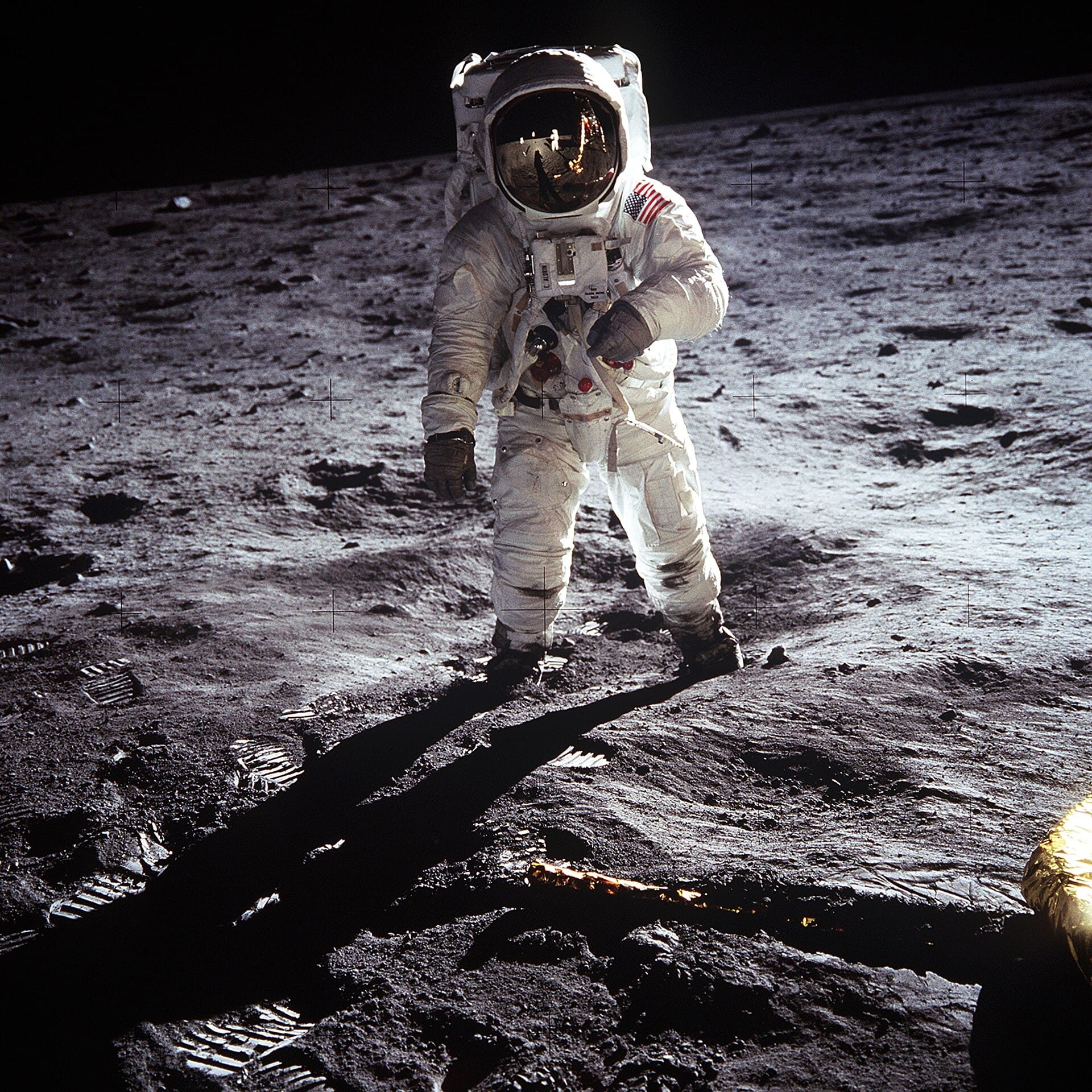 Apollo 11 — Wikimedia Commons