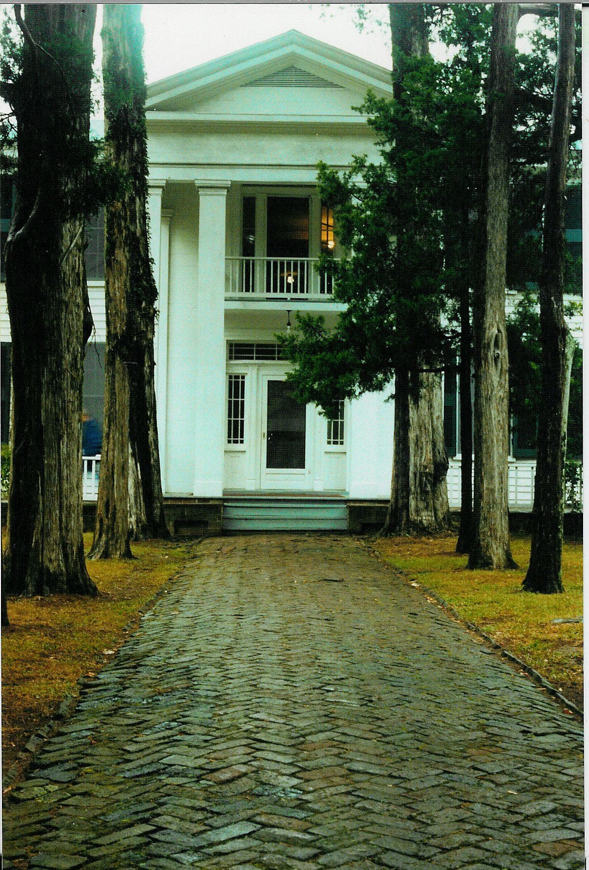 Rowan Oak — Wikimedia Commons