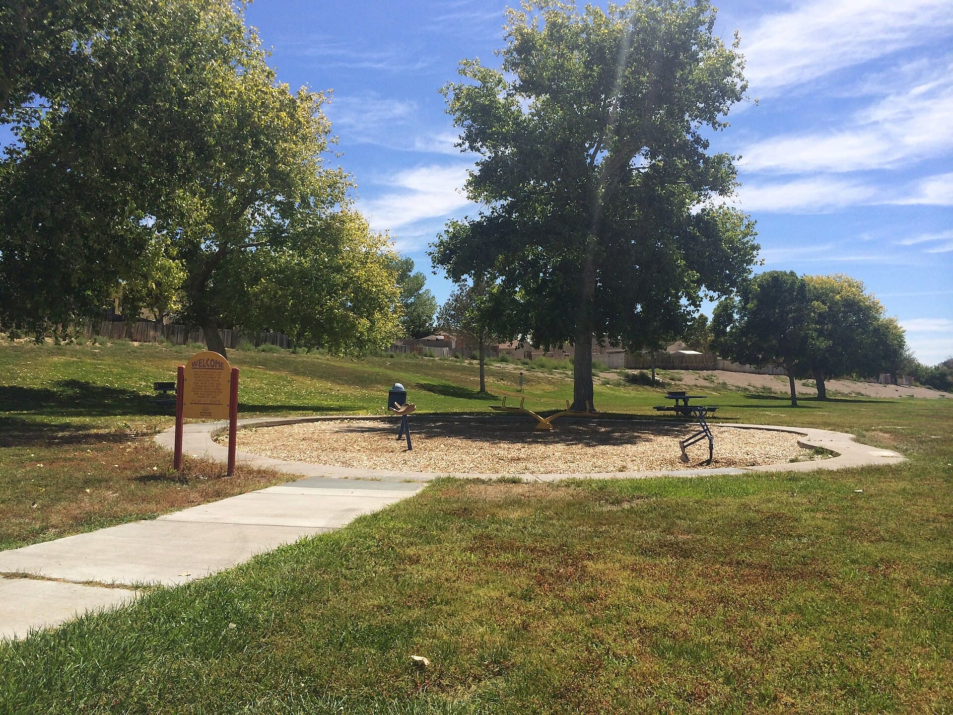 A Park Above — Wikimedia Commons