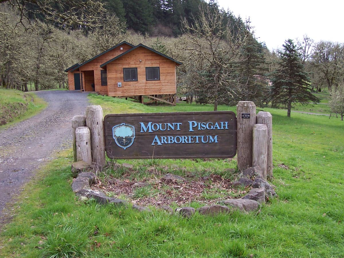 Mount Pisgah Arboretum — Wikimedia Commons