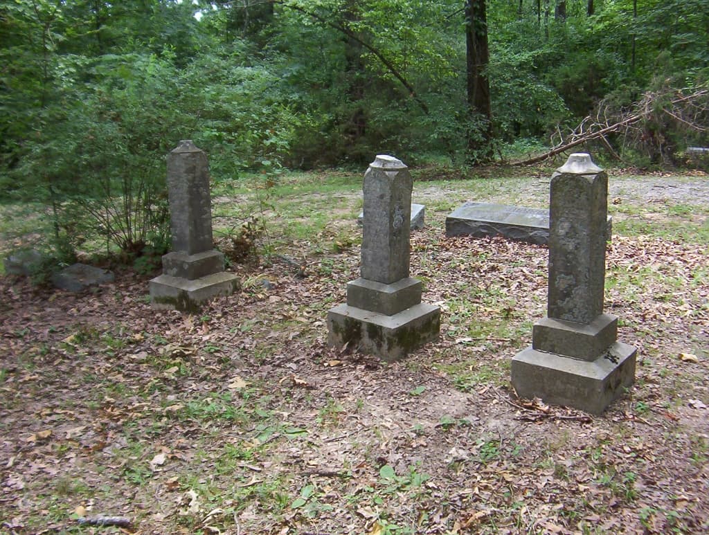 Pleasant Hill Cemetery — Wikimedia Commons
