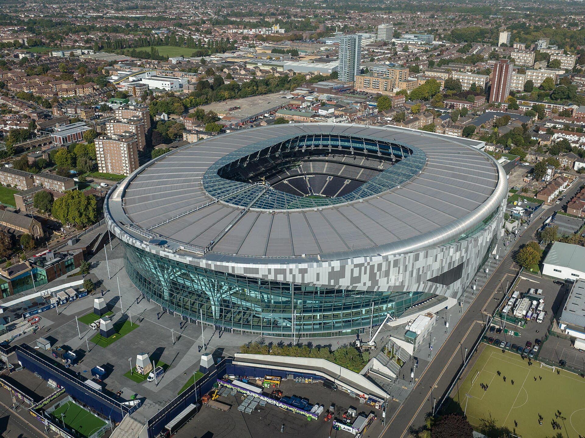 Tottenham Hotspur — Wikimedia Commons