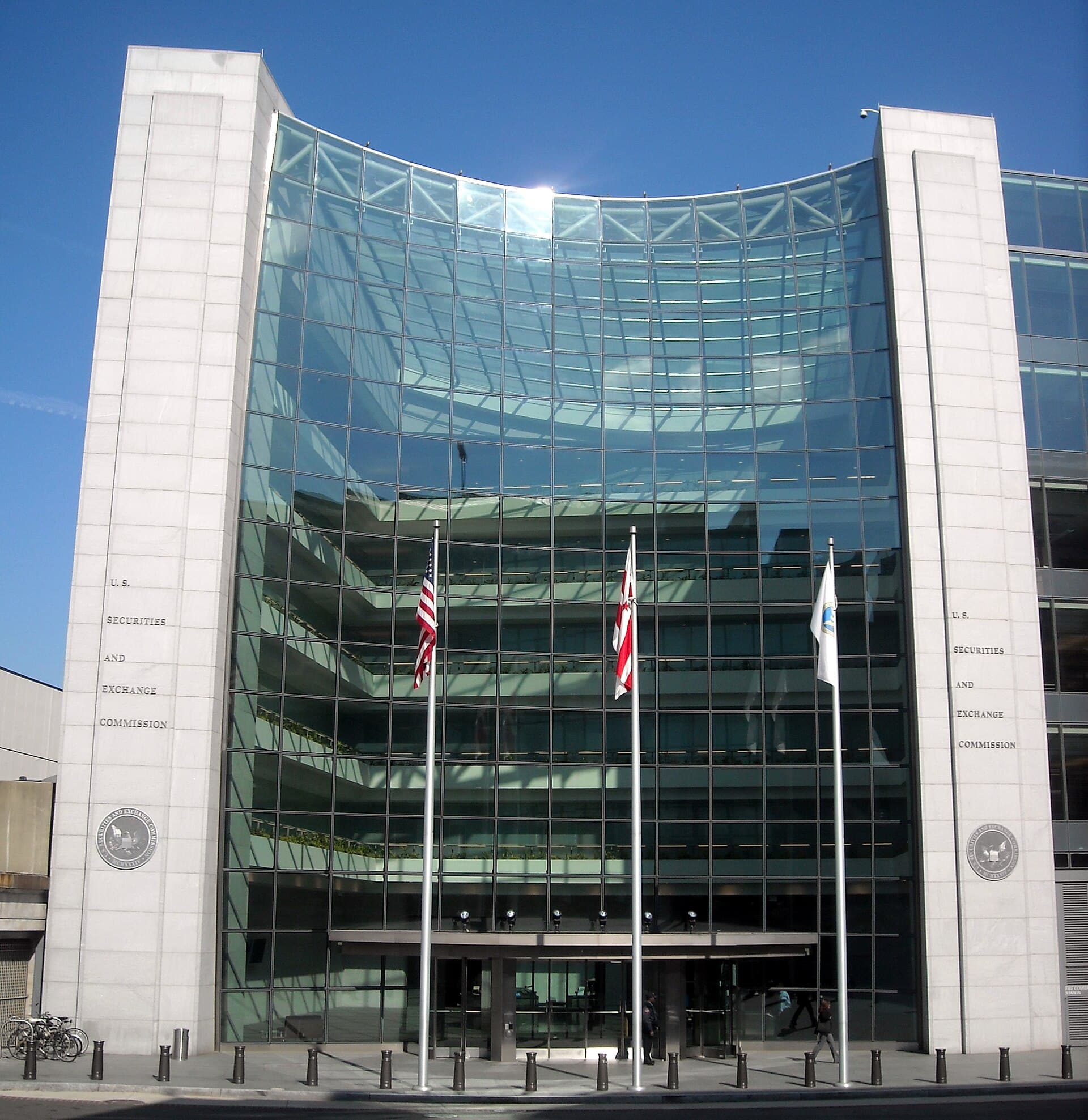 U.S. Securities and Exchange Commission — Wikimedia Commons