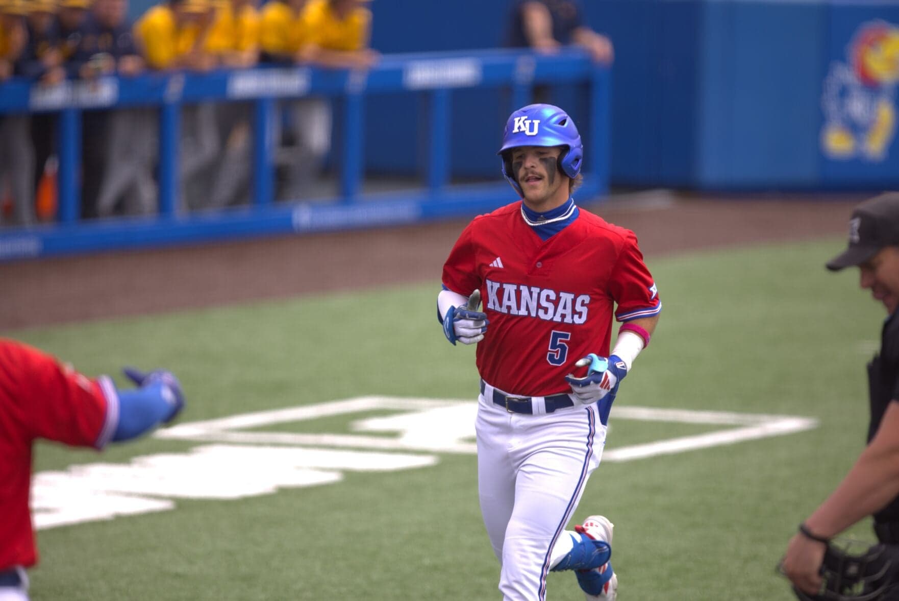 Kansas baseball wins first outright Big 12 title since 1949