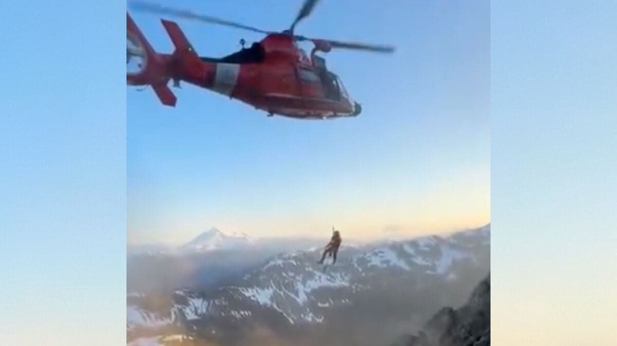 Coast Guard rescues hiker who fell 120 feet on Mount Larrabee