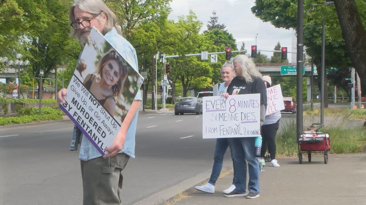 Eugene rally urges fentanyl awareness, parents to start life-saving talks