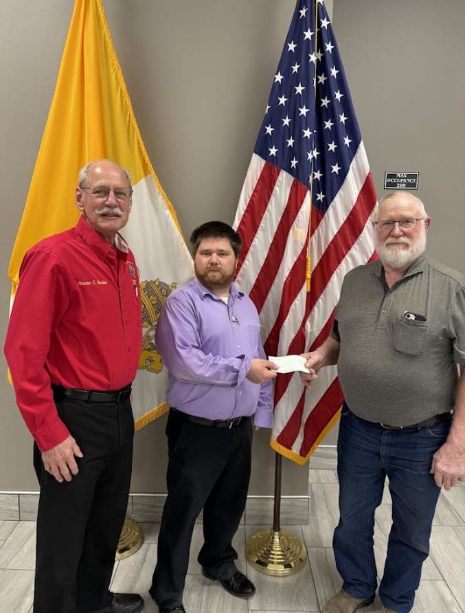 Storm Lake Knights of Columbus Donate $1,000 to Flood-Damaged Sioux Rapids Legion Post
