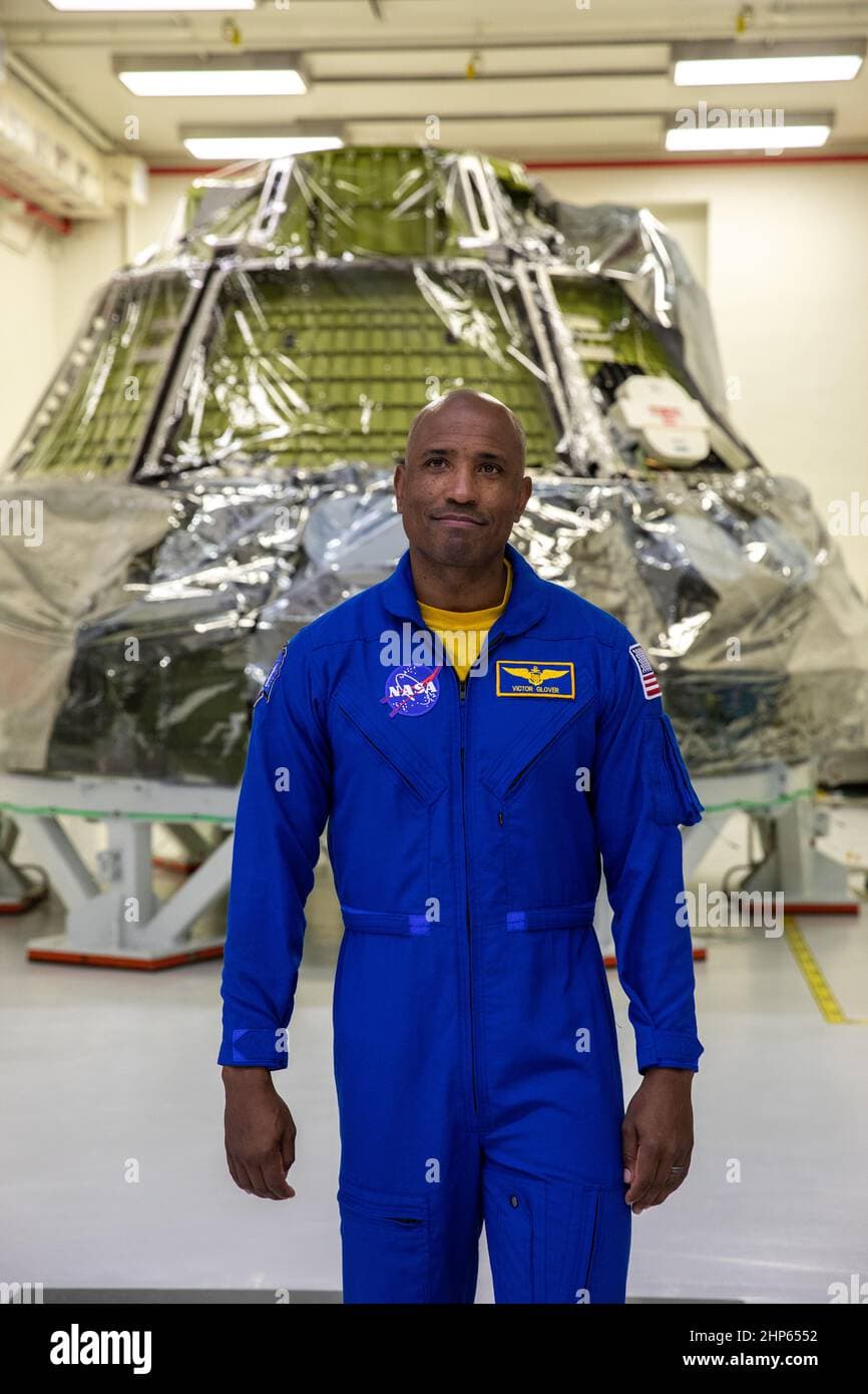 NASA Prepares Artemis II Crewed Lunar Flyby, First in 50 Years