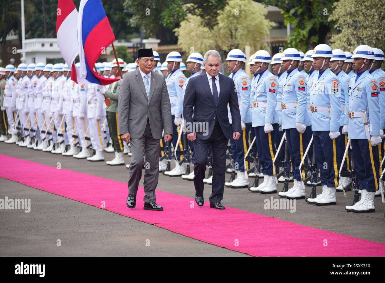 Indonesia and Australia Move to Build Trilateral Security Pacts With Japan and Papua New Guinea