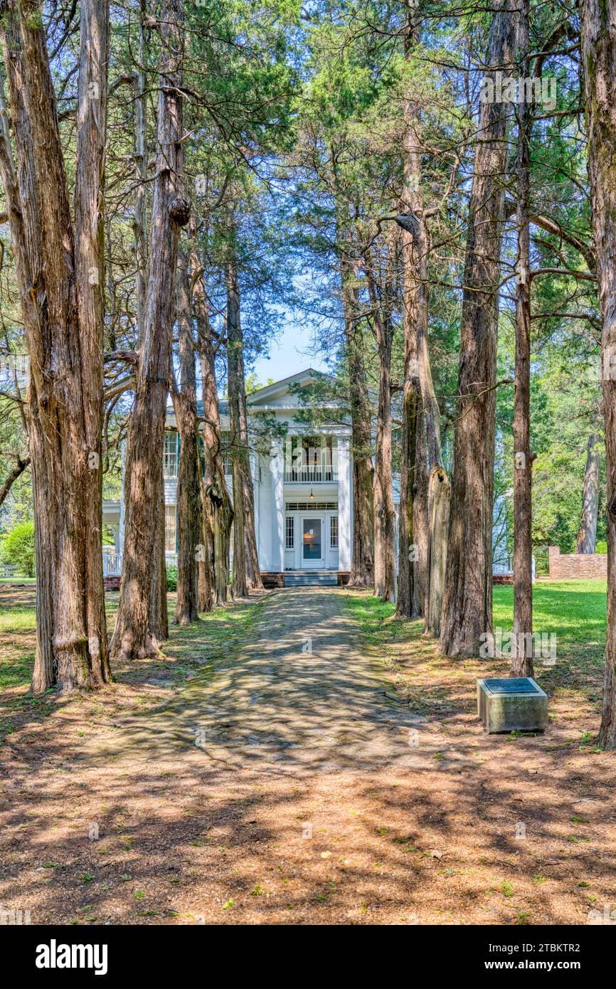 Rowan Oak and trails link Ole Miss to county heritage