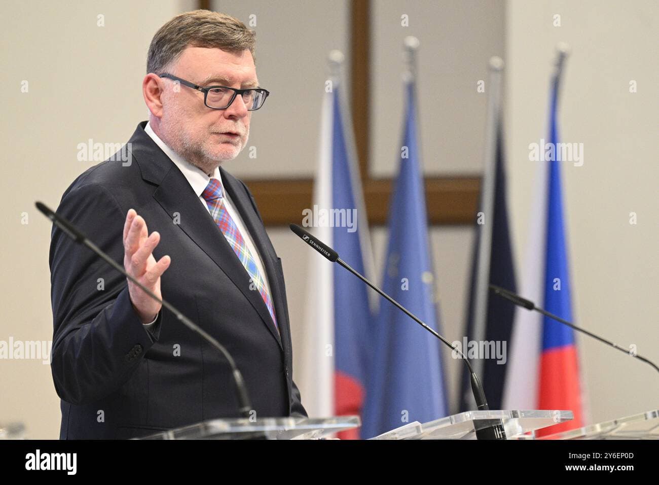 Czech 2026 Budget Stalls as Incoming Coalition Demands Bigger Deficit