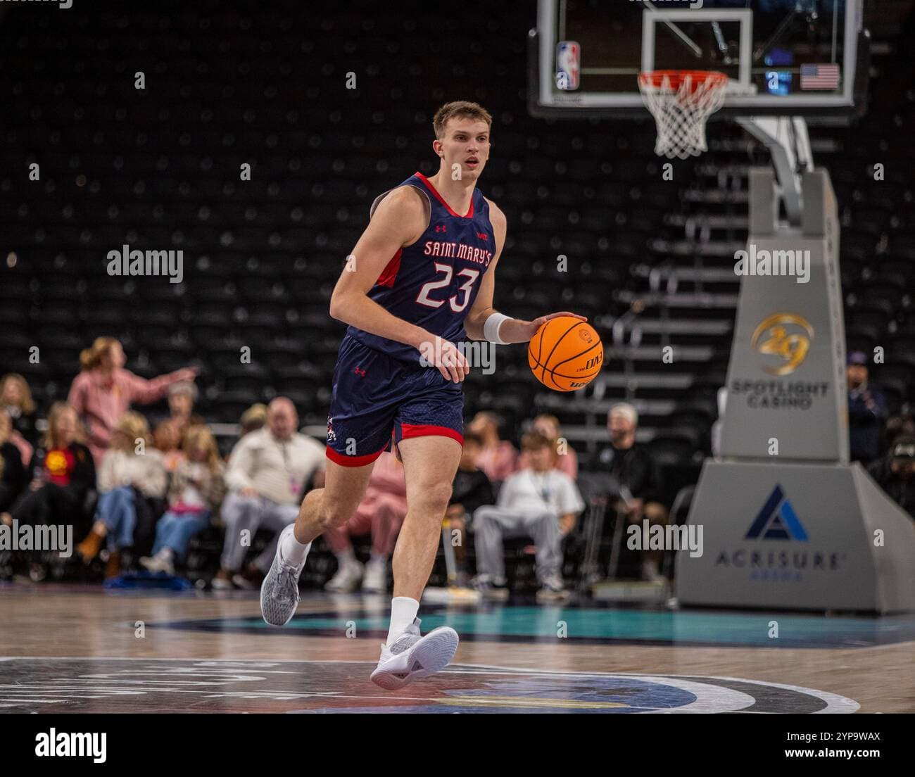 Saint Mary’s defeats USF 82-68, extends win streak to eight