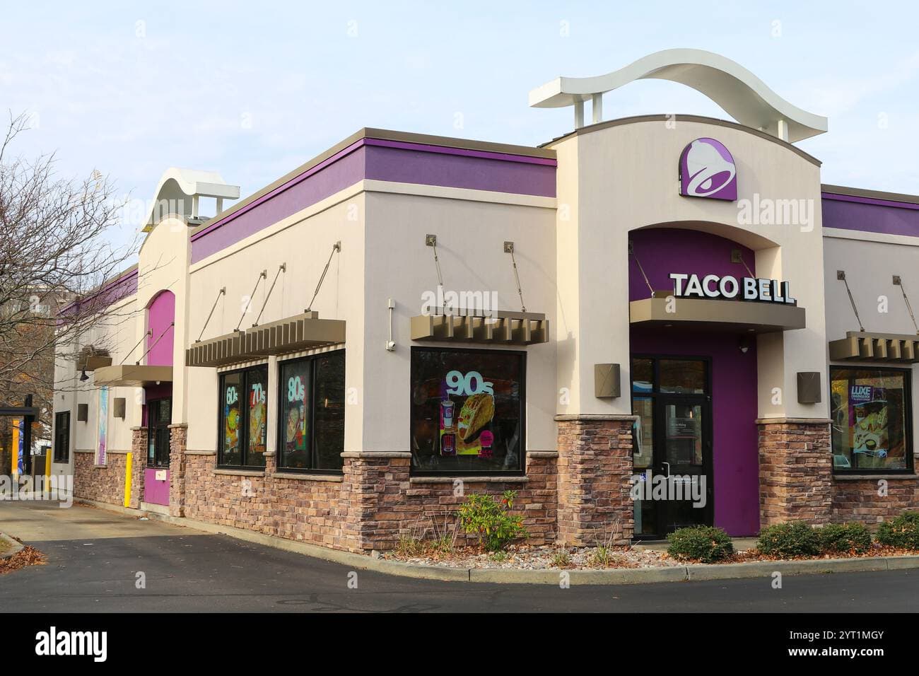 Taco Bell break rules, when short pauses count as paid work