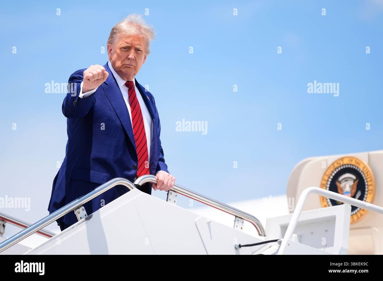 Trump unveils new Air Force One at Joint Base Andrews
