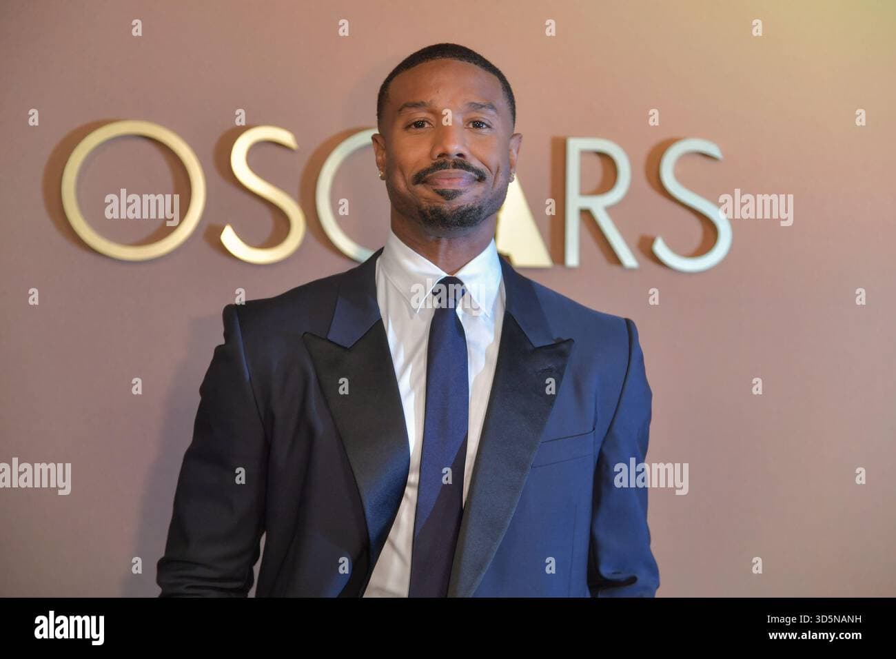 Oscar Winners Personalize Their Statuettes at Governors Ball Engraving Station