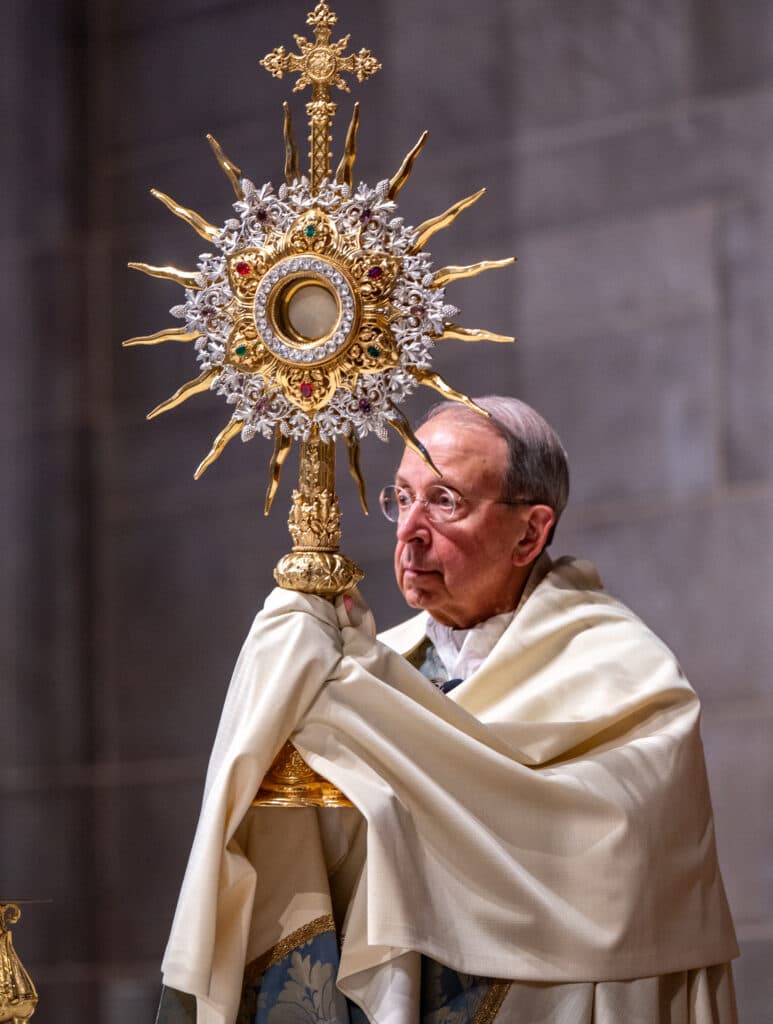 North Baltimore peace vigil joins Pope's global prayer call for Iran war