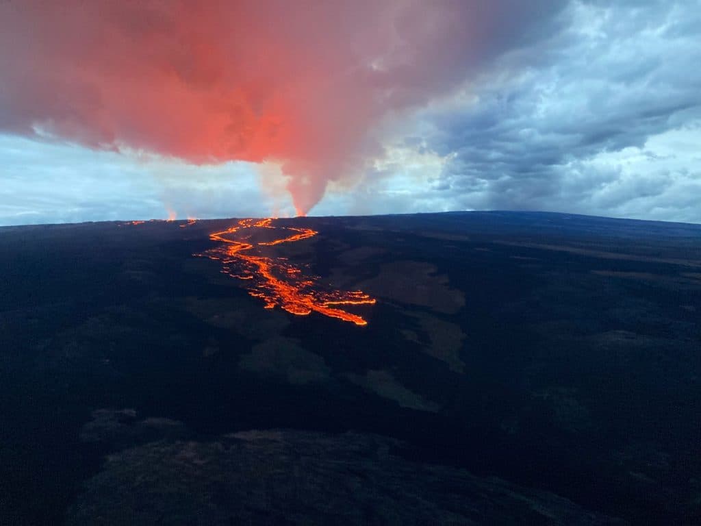 New Mauna Loa research could improve lava flow forecasts on Big Island
