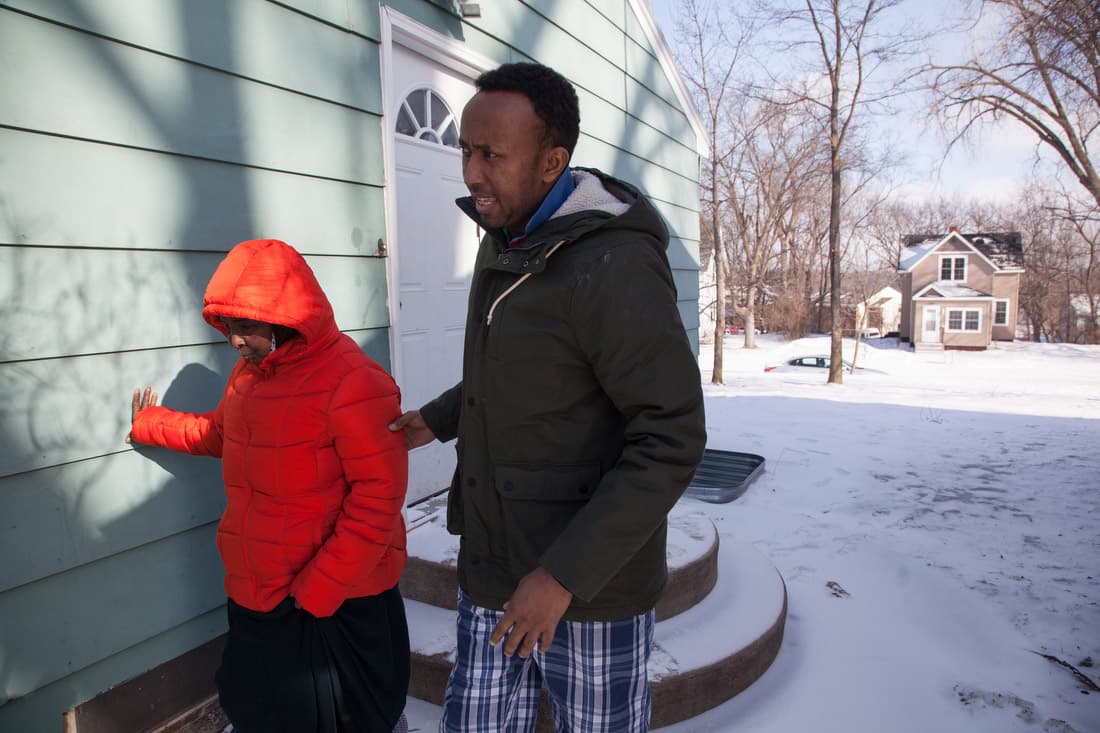 Federal Immigration Raids Include Somali Residents, Stir Minneapolis Tensions