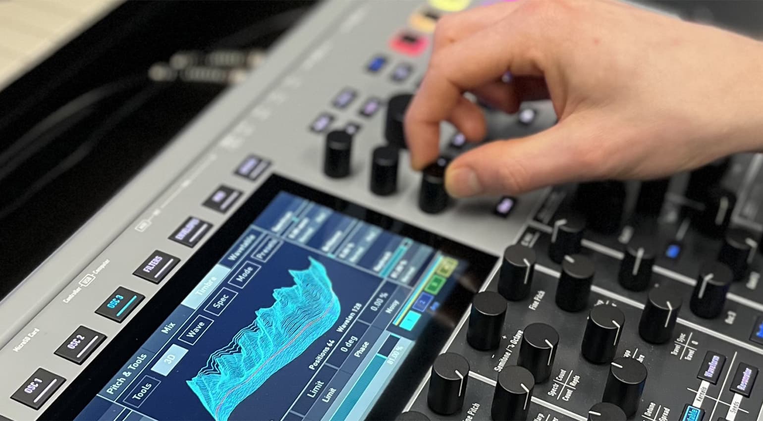 Gearnews spotlights five hardware synths for cinematic stereo textures