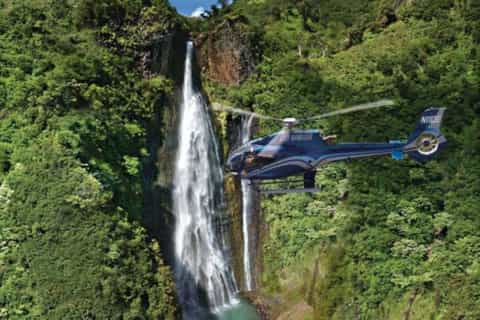 Helicopter rescue lifts injured hiker from Waipo‘o Falls Trail in Kōkee