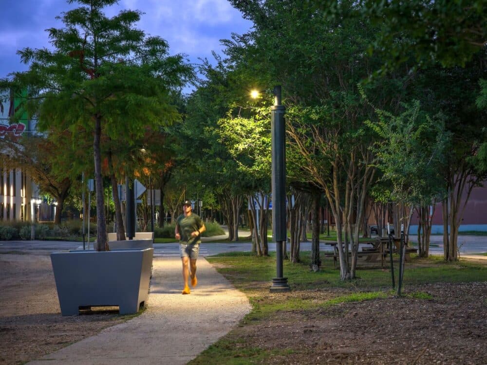 Houston adds 300 solar lights to Columbia Tap Trail ahead of World Cup