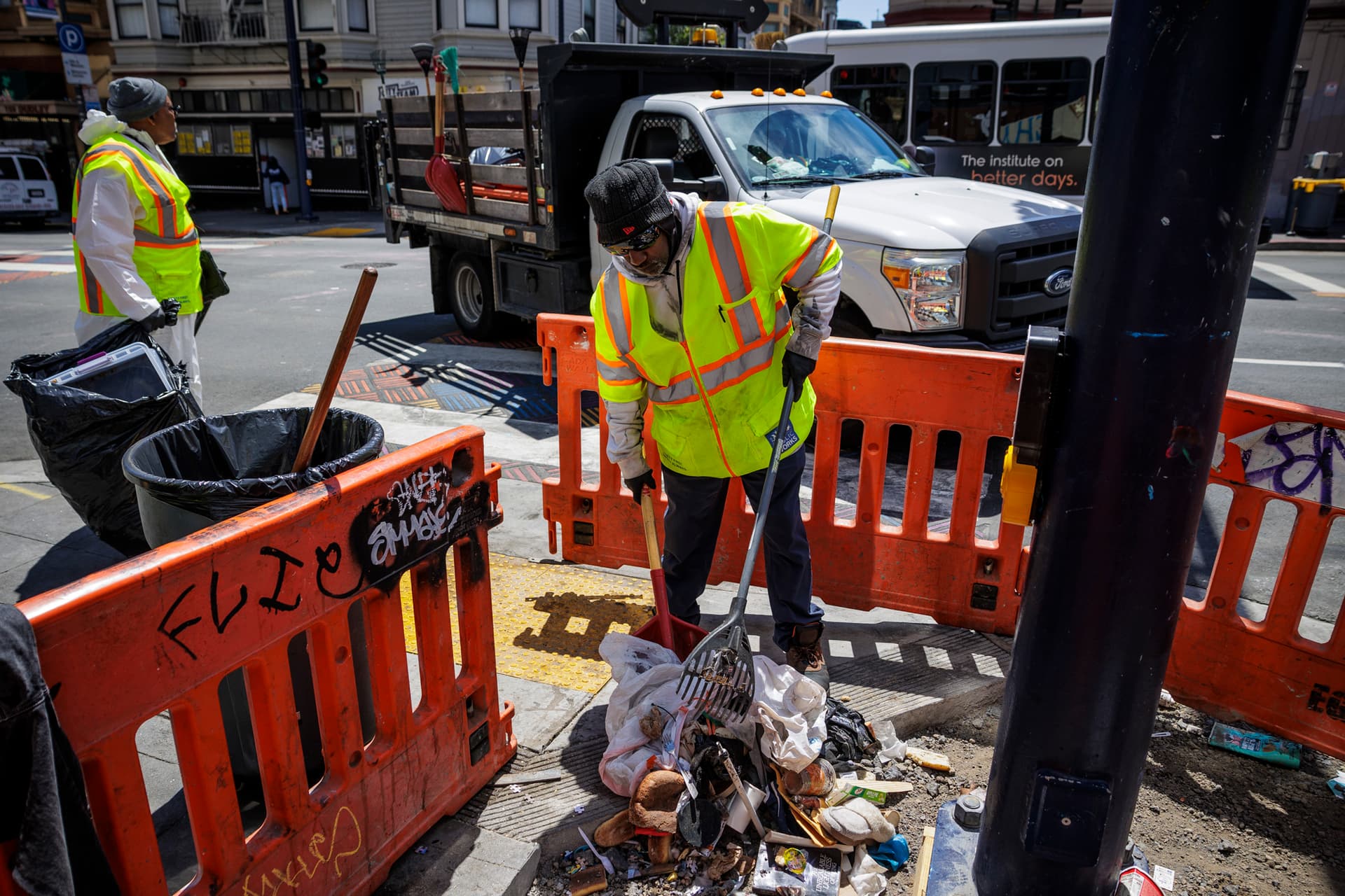 San Francisco advances drone and camera plan to catch dumpers