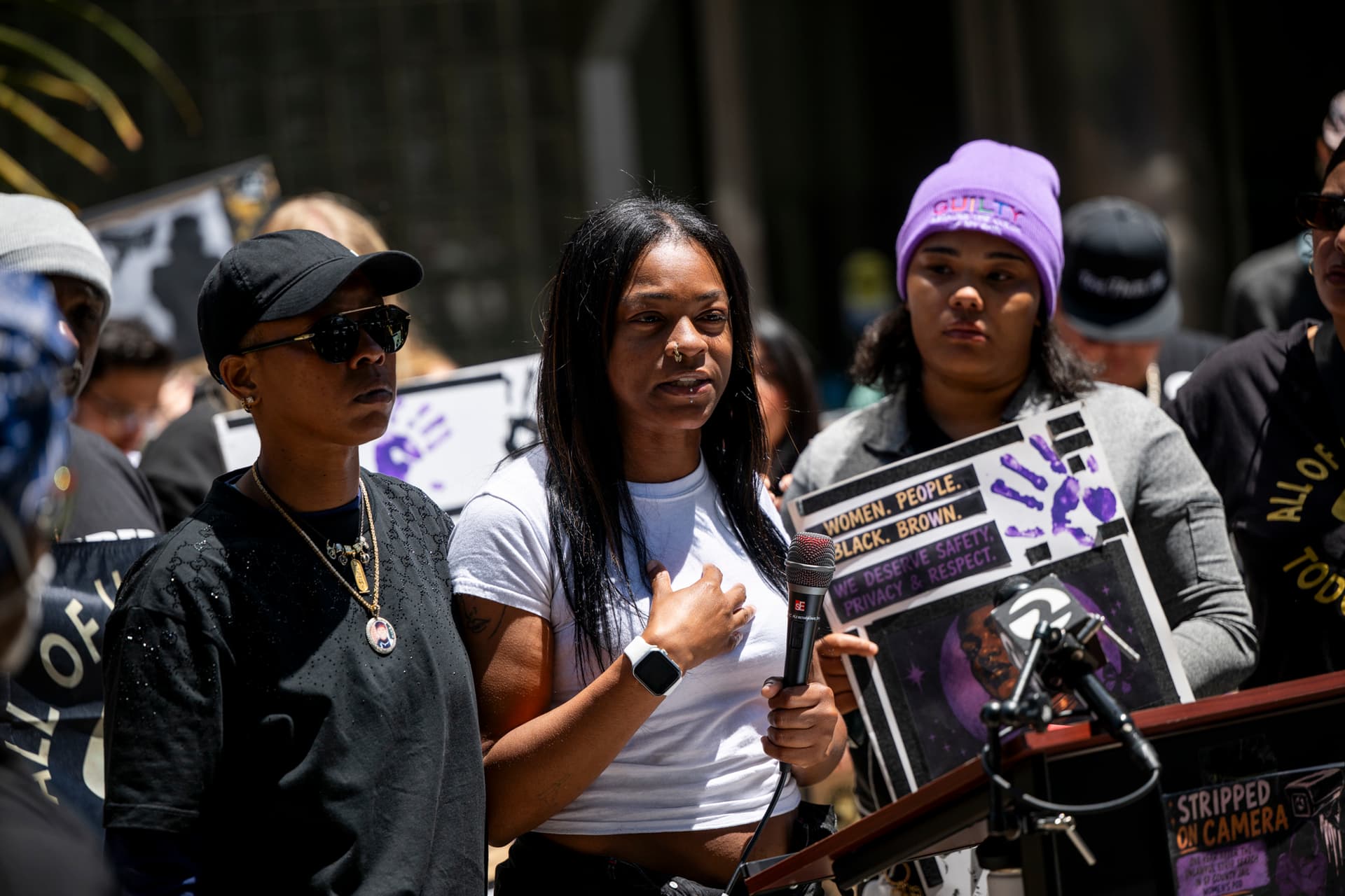 20 women sue San Francisco over alleged mass strip search at jail