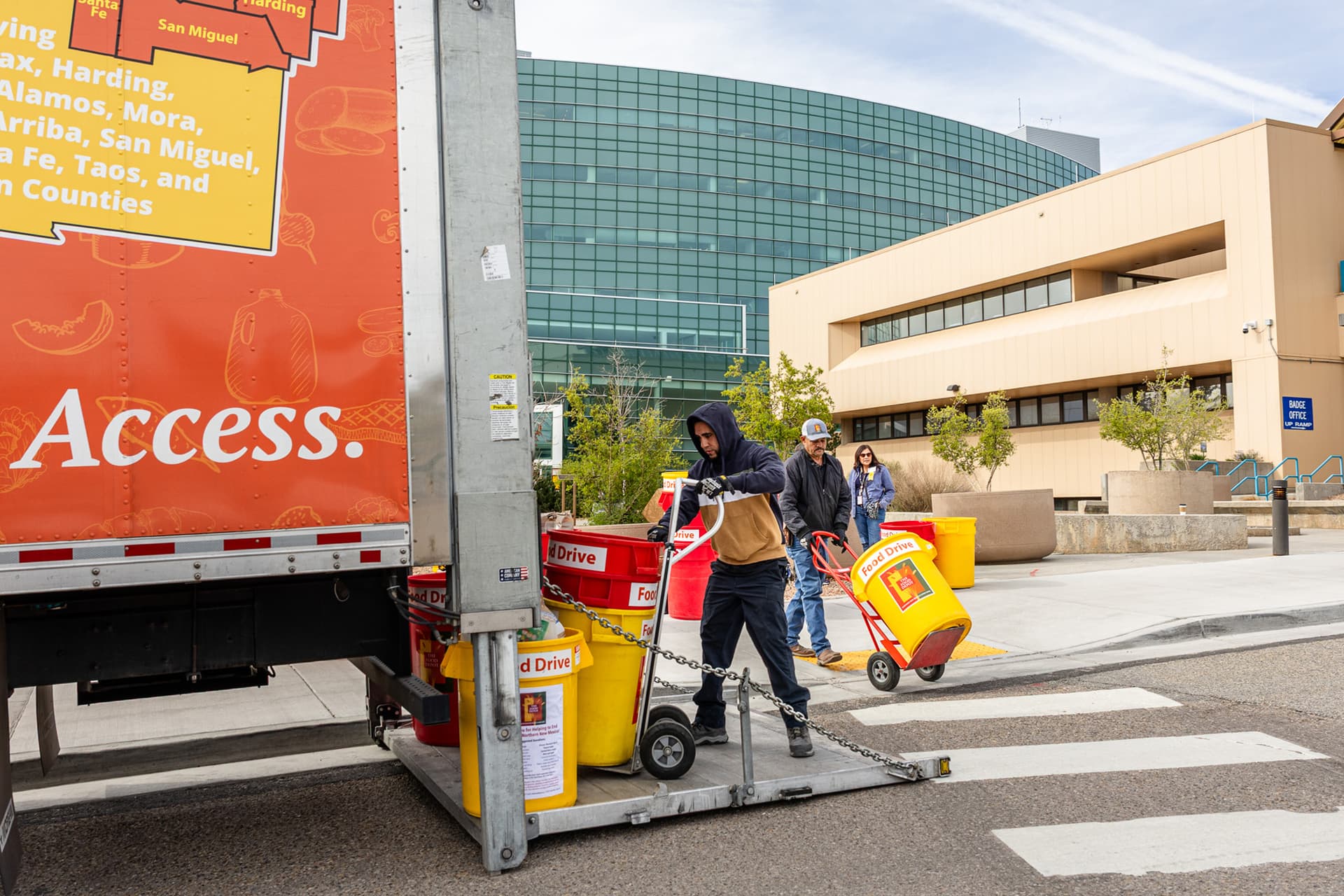 Los Alamos Lab food drive delivers 450,000 meals to region