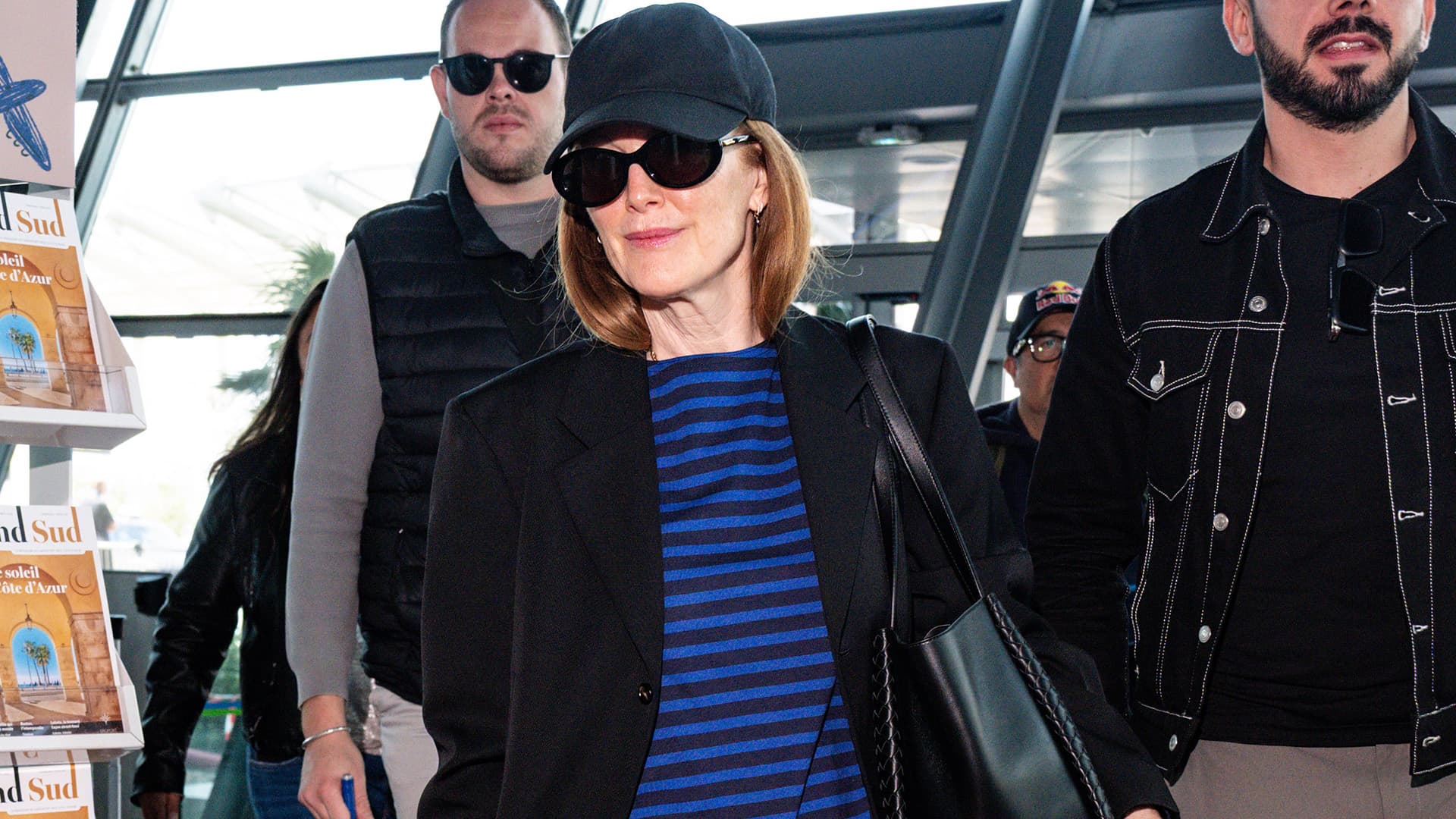 Julianne Moore’s Nice airport look revives polished travel dressing