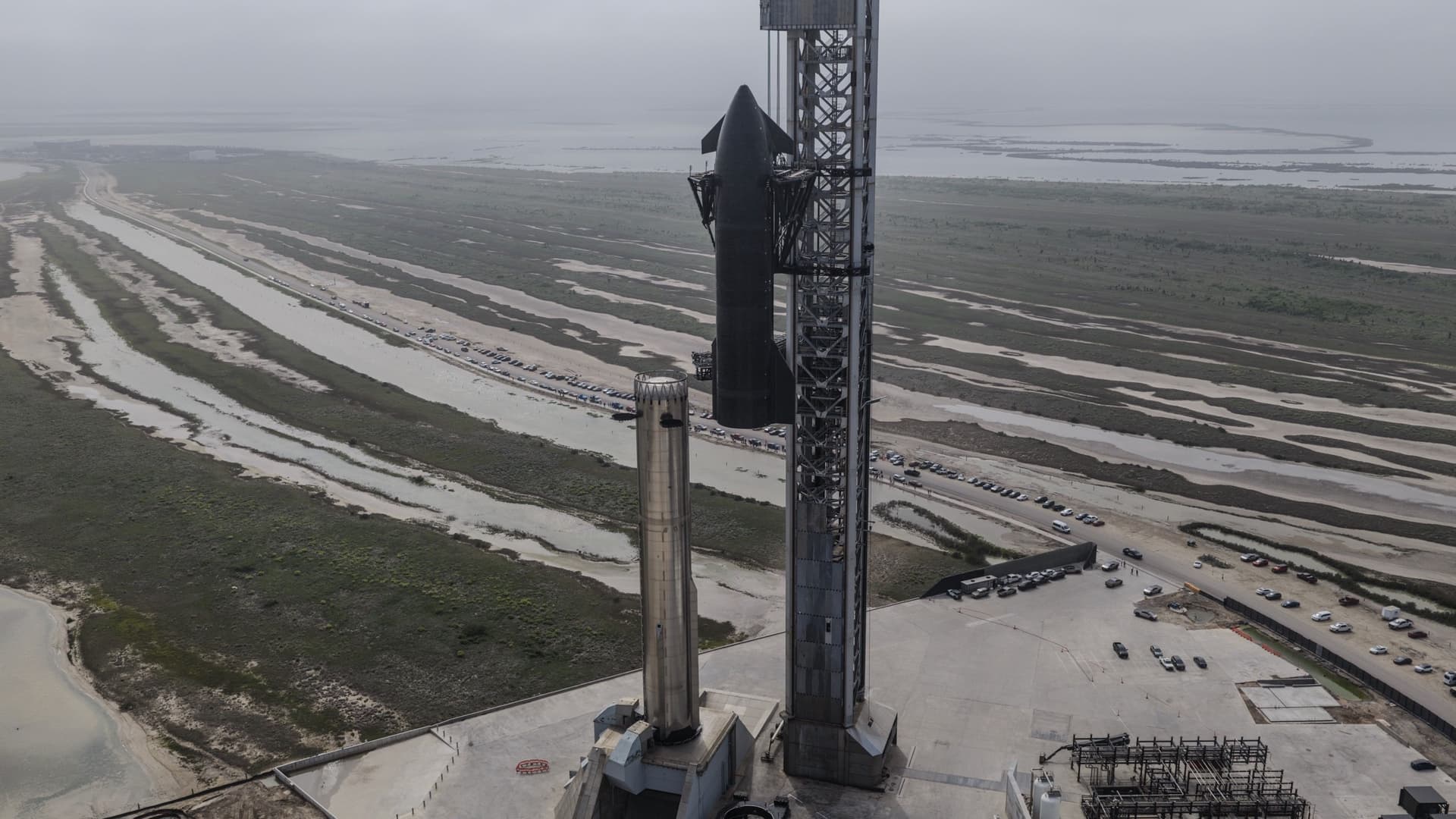 SpaceX’s Starship V3 mostly succeeds on first test flight