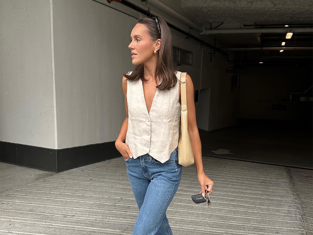 One chic pair of jeans, five easy summer outfits