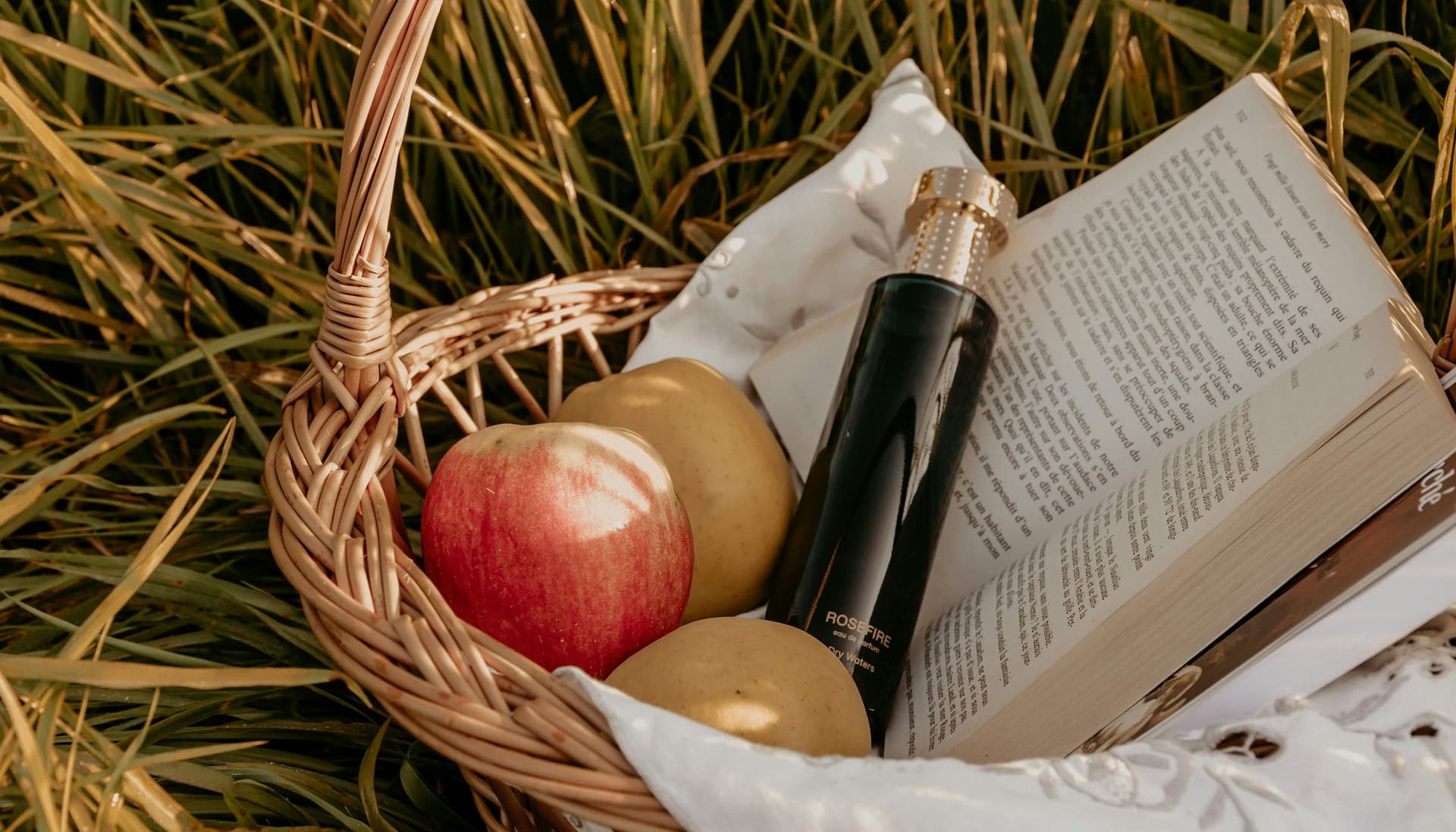 Luxury fragrance turns into mood-driven gifting for summer 2026