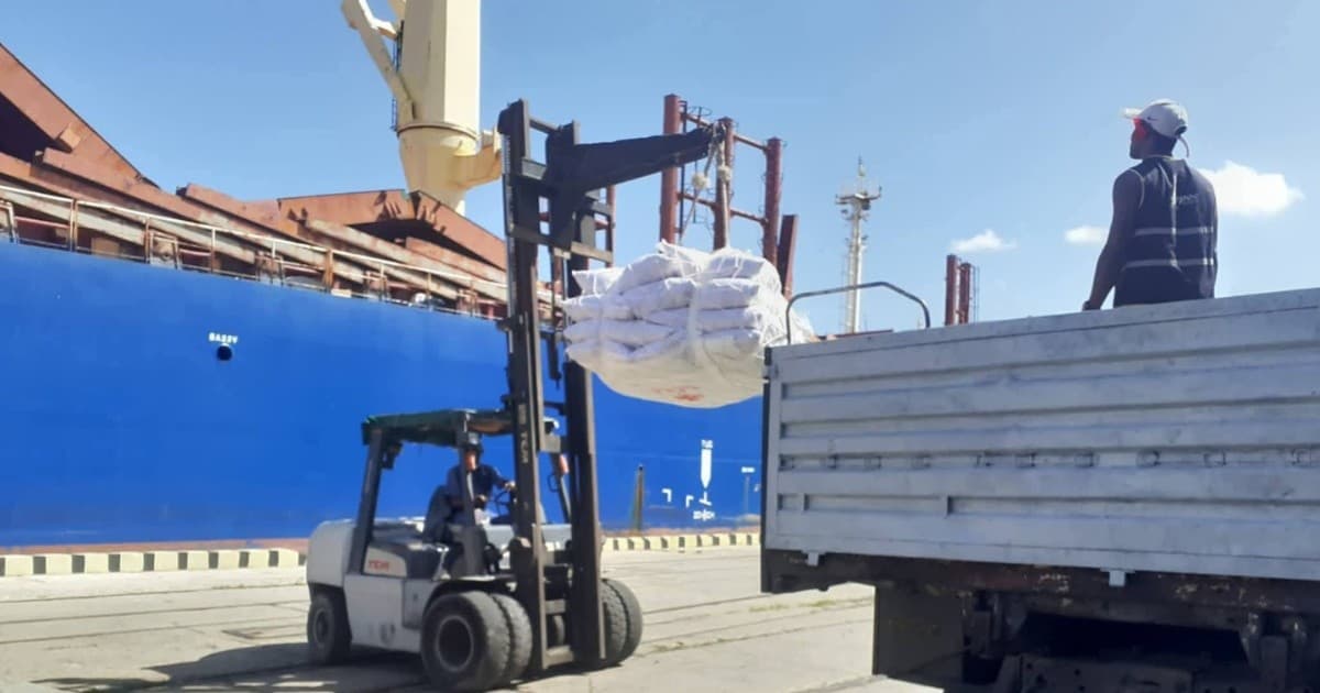 China reassures Cuba with rice aid amid rising U.S. pressure