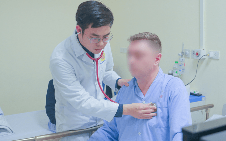 Pickleball Player Suffers Cardiac Arrest During Hanoi Match