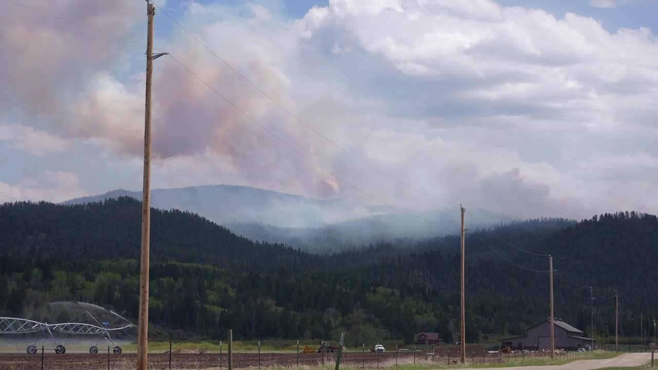 Jericho Creek Fire brings smoke, traffic and closures near MacDonald Pass