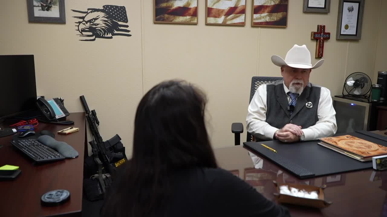 Jim Wells County sheriff pays for summer food drive for families