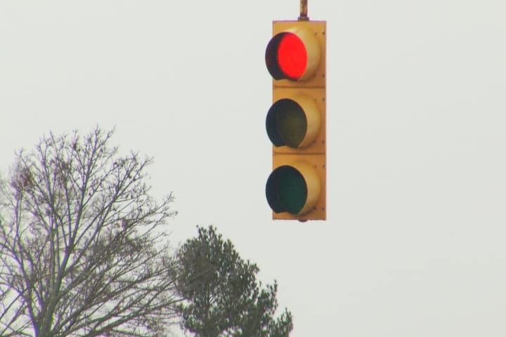 Lane closures expected at Garfield and South Airport for signal repairs