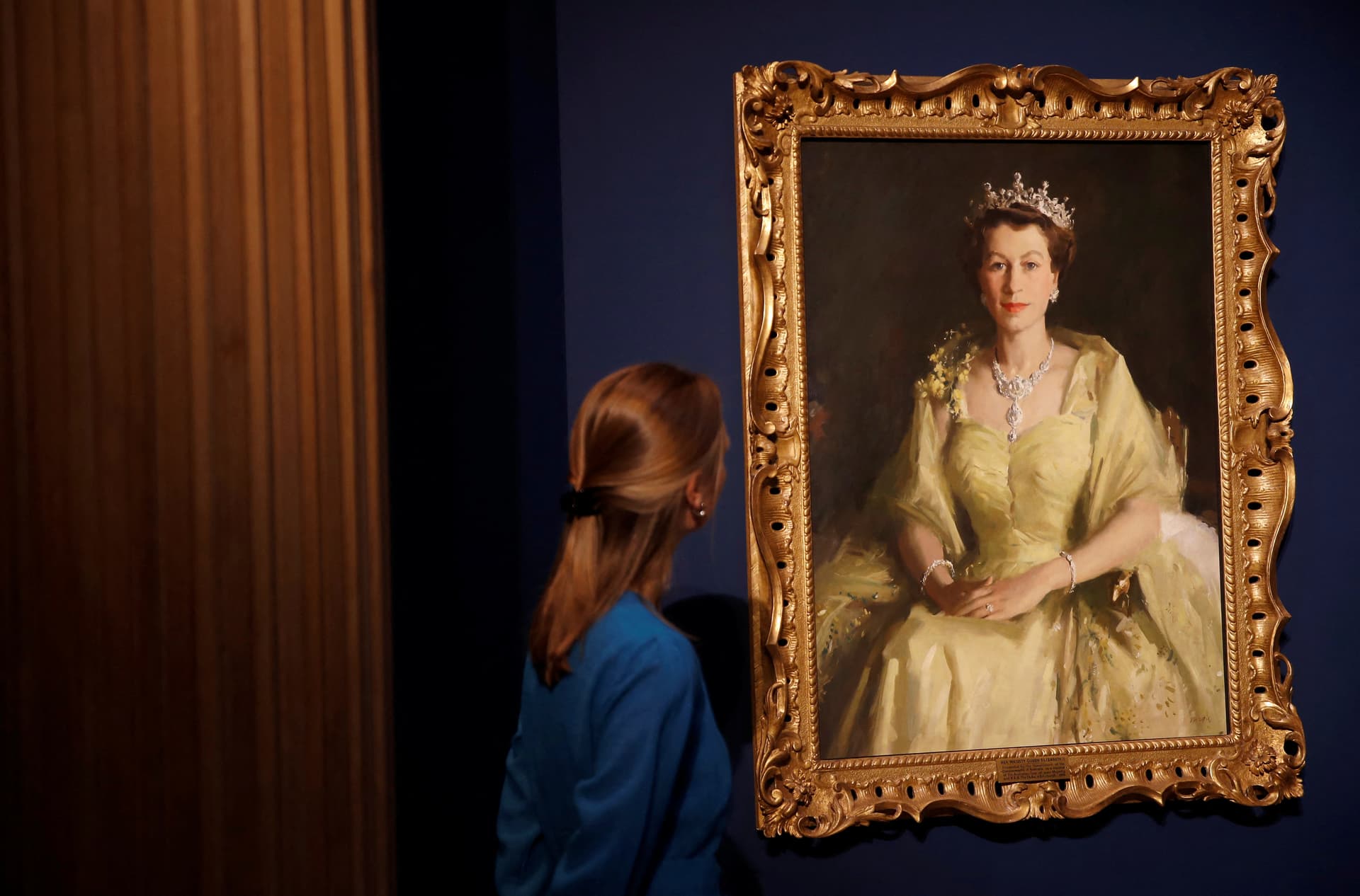 Queen Elizabeth II jewels headline Paris and London exhibitions