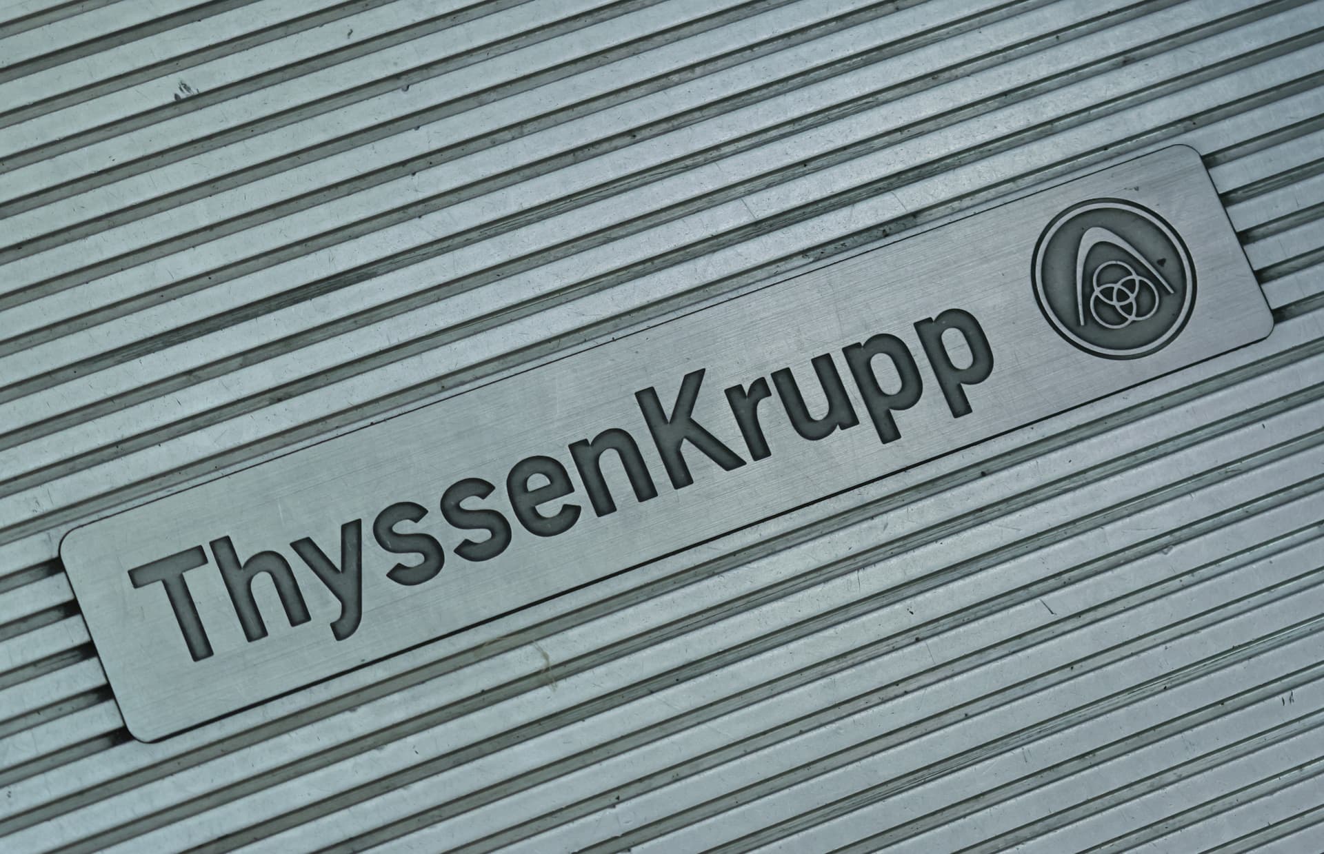 Thyssenkrupp plans spin-off of materials trading unit tk accelis