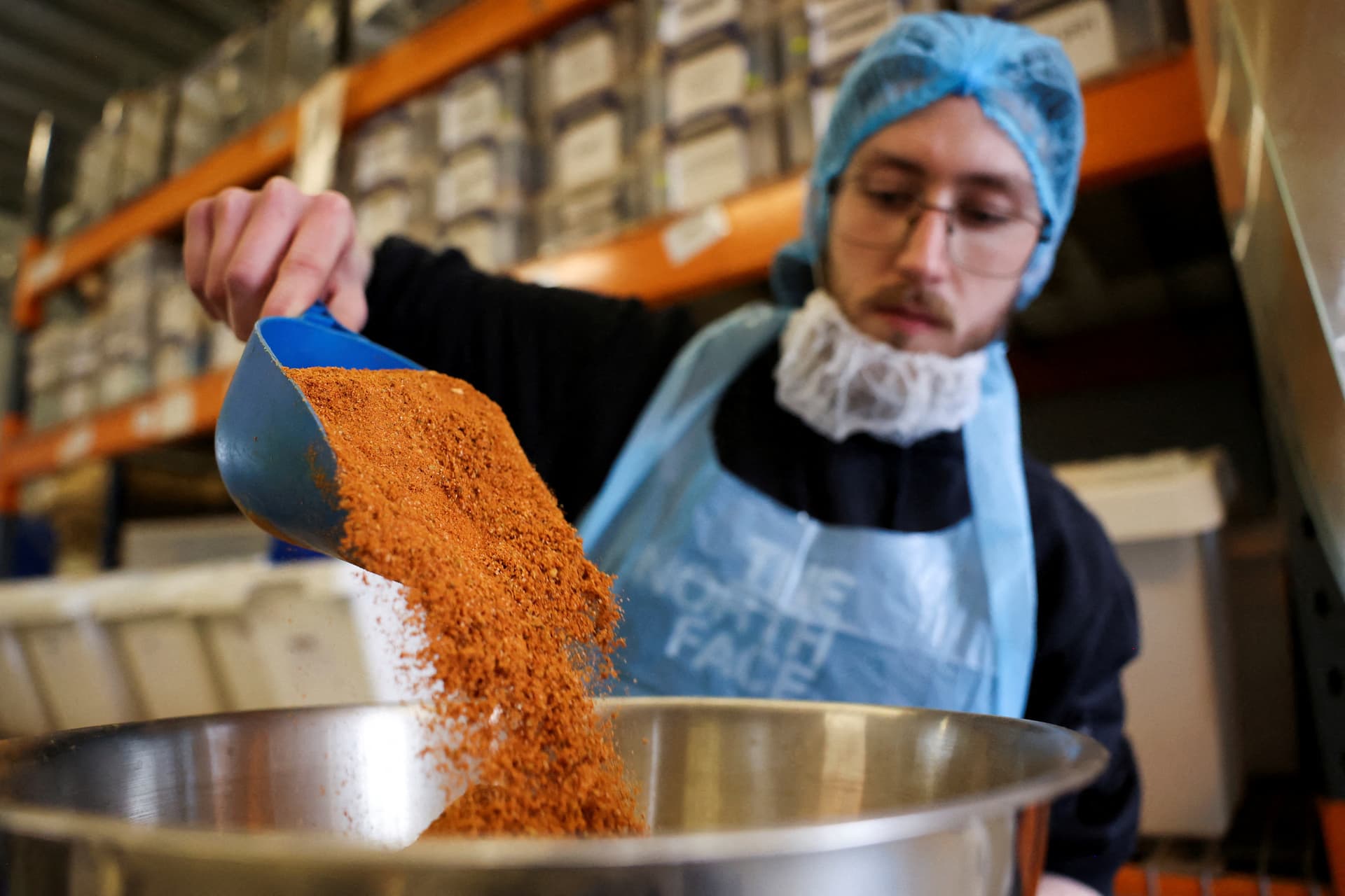 UK food and drink exports slump to decade low as costs bite
