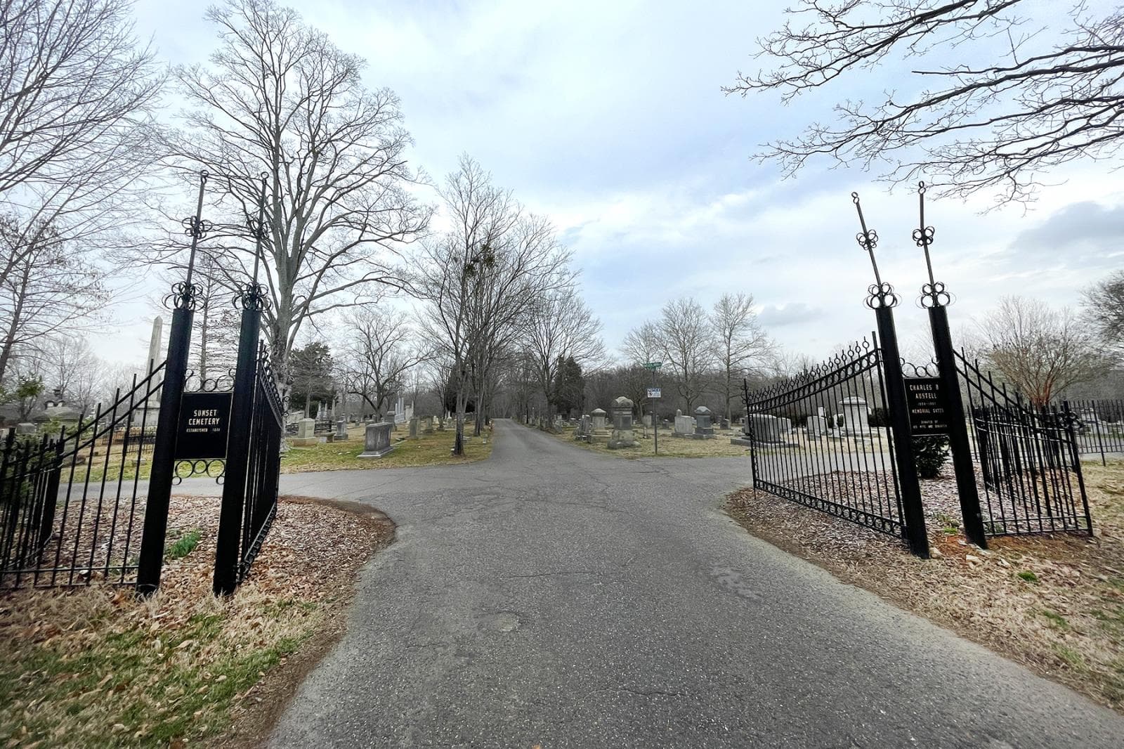 Sunset Cemetery preserves Shelby's history in stone and wrought-iron fences