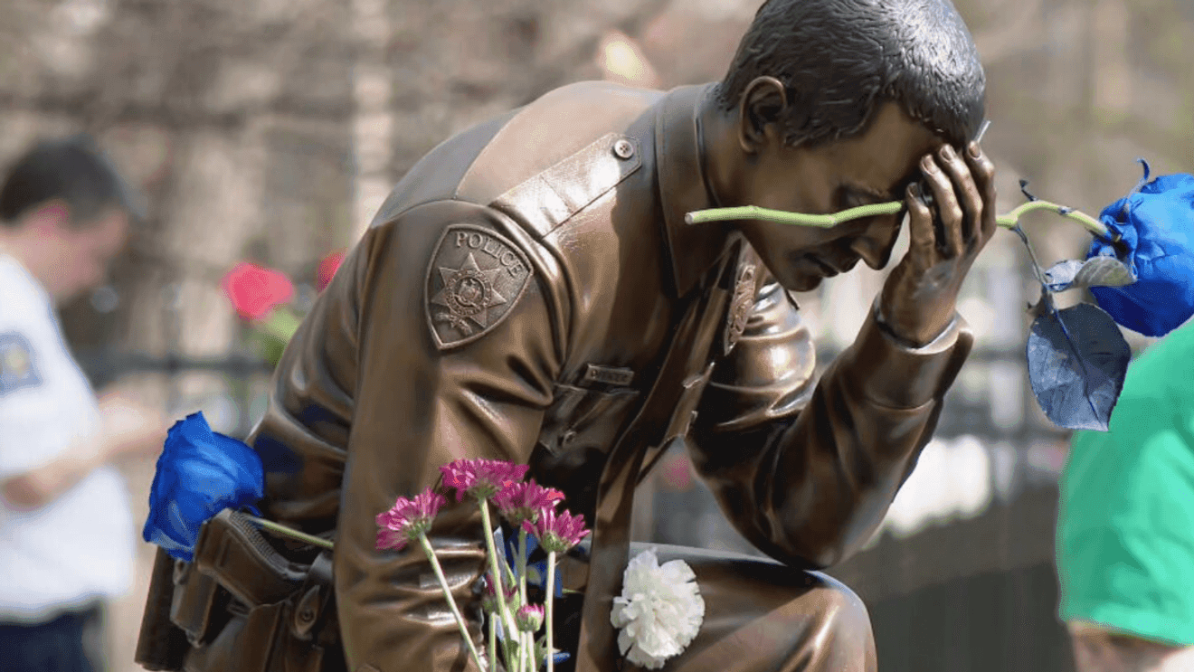 Syracuse unveils memorial honoring slain Officer Jensen and Lt. Hoosock
