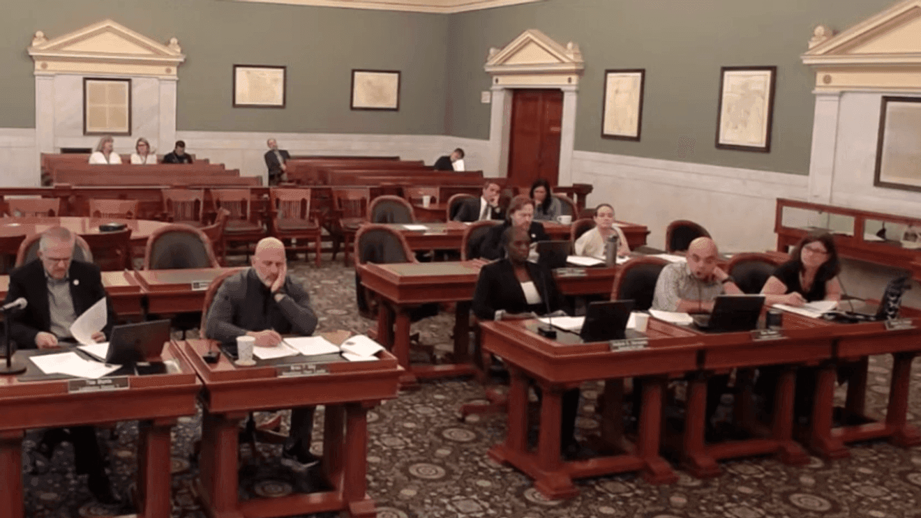 Onondaga County considers signs to alert shoppers to biometric surveillance