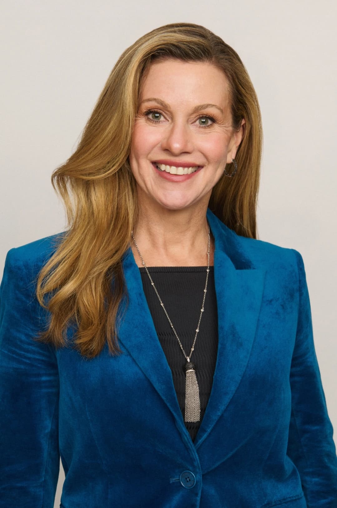 Australia Says Meta, TikTok, Snapchat and YouTube Failing Child Safety Law