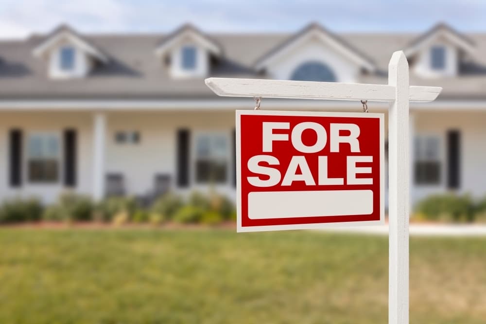 Plano home prices dip as April sales rise in 2026