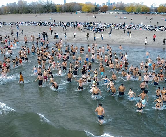 Sinai Health Foundation Links Cold Plunge Challenge to Women's Health Research Fundraising