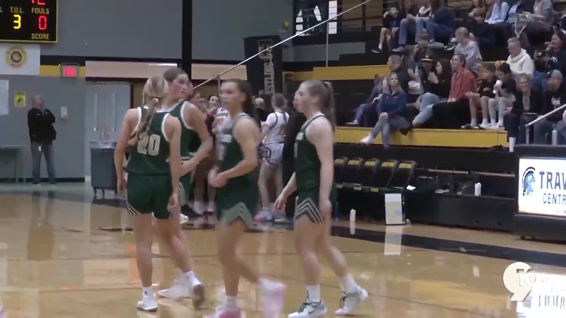 Nicolet Bank, Traverse City Schools Buy Tickets for Fight the Freeze Fundraiser